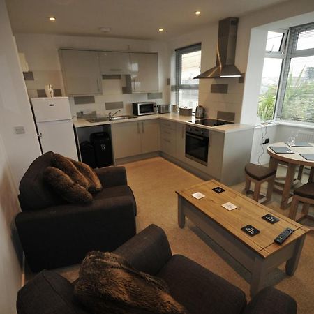 Surf View Apartment, Newquay New Quay Екстериор снимка