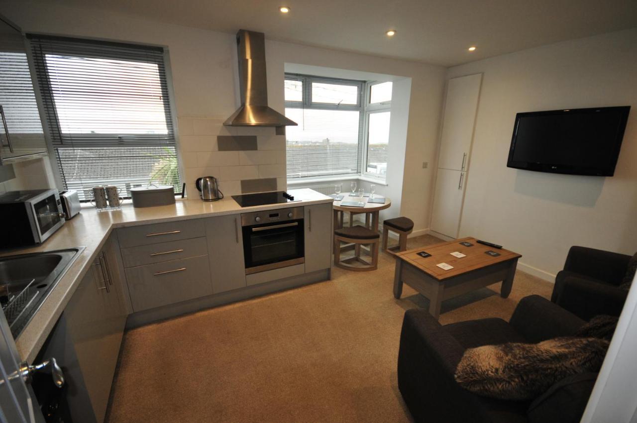 Surf View Apartment, Newquay New Quay Екстериор снимка