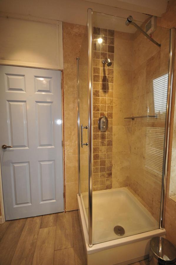 Surf View Apartment, Newquay New Quay Екстериор снимка